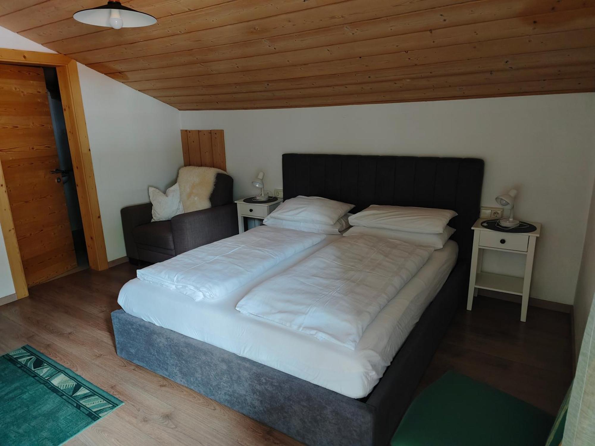 Garni Hattlerhof B&B Brunico Zewnętrze zdjęcie