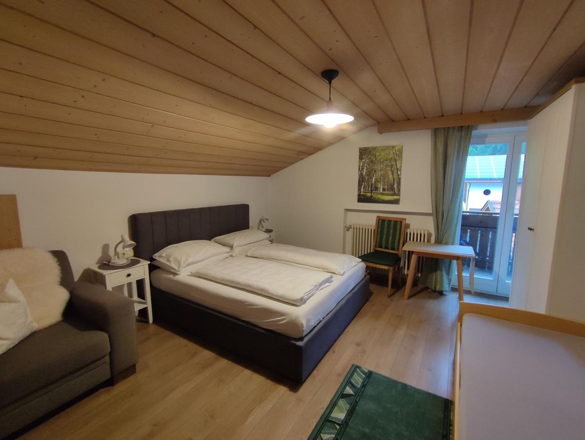 Garni Hattlerhof B&B Brunico Zewnętrze zdjęcie